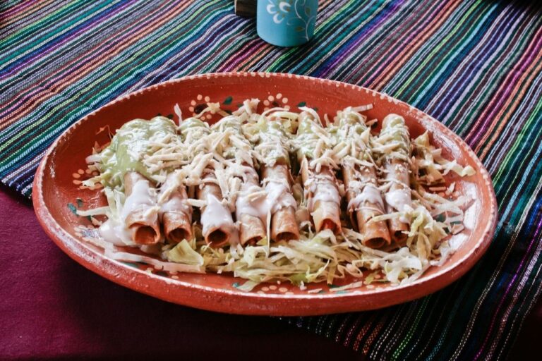 Conoce la cultura y comida típica en el mercado de Teotihuacán Conoce la cultura y comida típica en el mercado de Teotihuacán